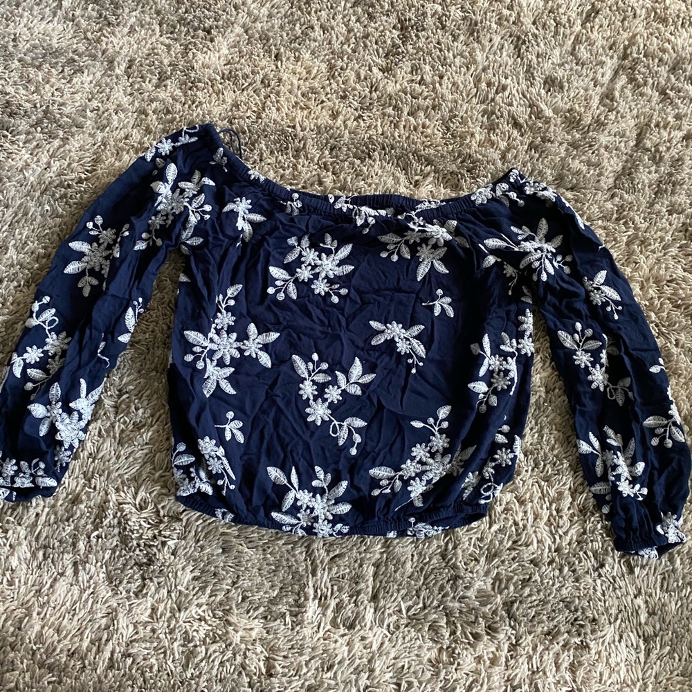 Aeropostale top